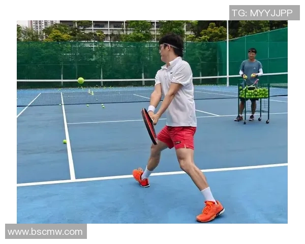 深圳网球队在锦标赛中的意识表现与战术分析 深圳网球队在锦标赛中的意识表现与战术分析