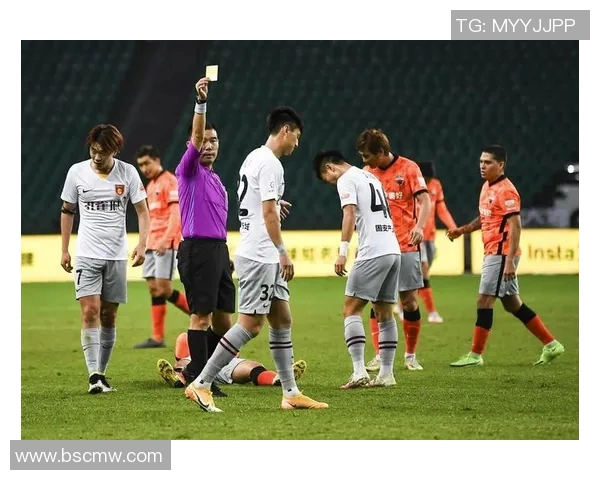 深圳足球队与北京足球队赛后复盘分析意识碰撞与战术较量